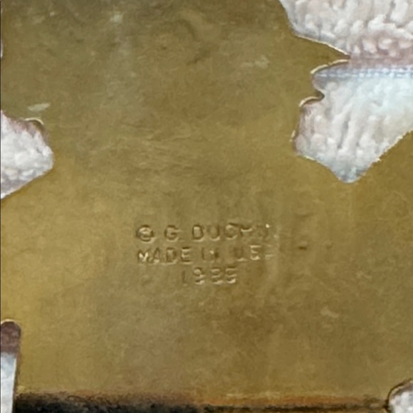 Festive Vintage Gold Holiday Ornaments - Picture 7 of 7